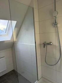 Chambre privée à Rather Str., 40476 Düsseldorf-Stadtbezirk 1, Germany, image 6 de 8