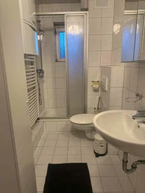 Chambre privée à Rather Str., 40476 Düsseldorf-Stadtbezirk 1, Germany, image 6 de 6