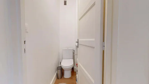 Habitación privada en 4 Rue Charles Lory, 38000 Grenoble, France, imagen 17 de 20