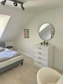 Privatzimmer in der Rosenstraße, 40479 Düsseldorf-Stadtbezirk 1, Germany, bild 4 von 8
