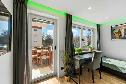 Private room at Mainaustraße, 81243 München, Germany, image 1 of 10