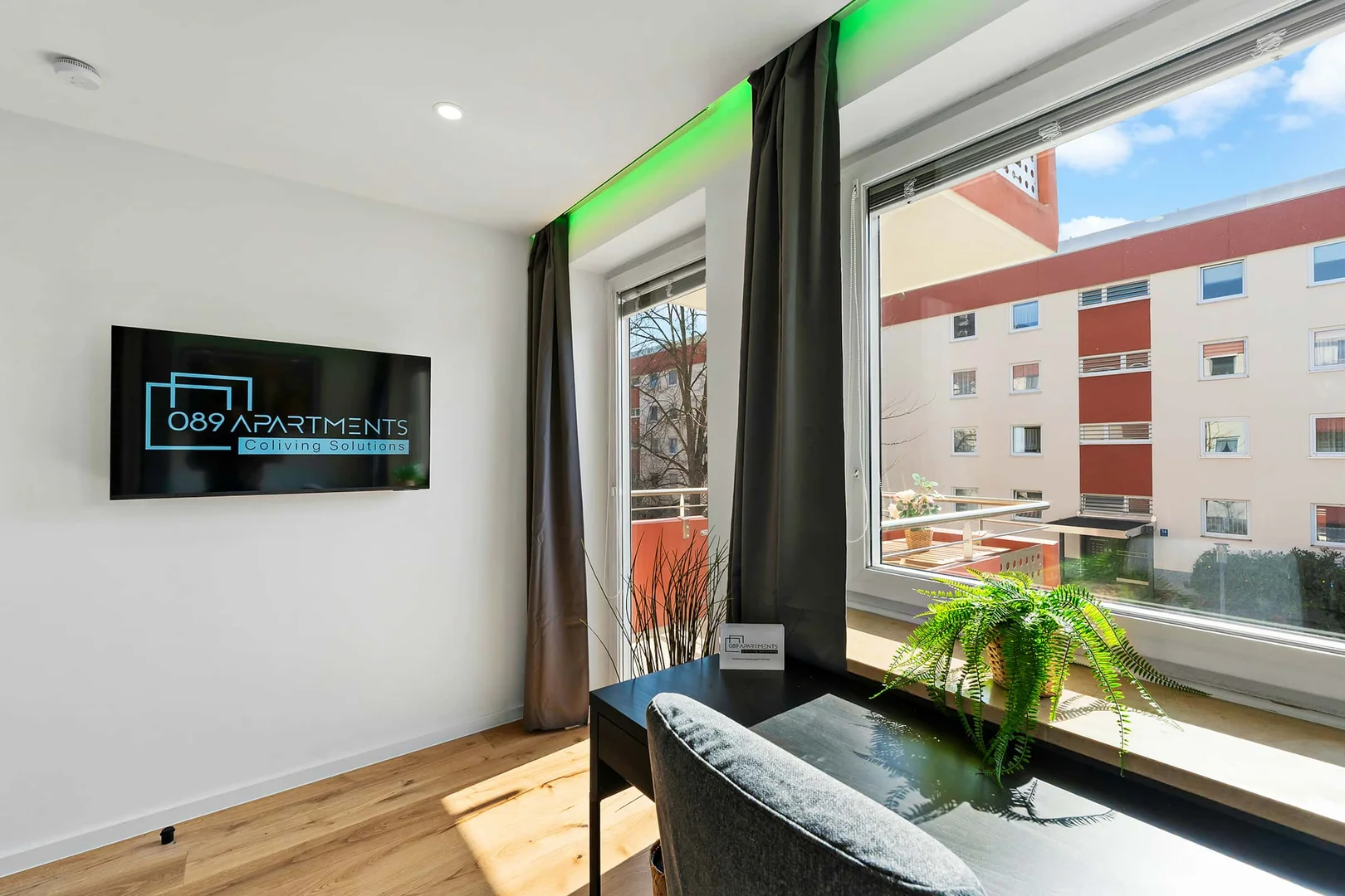 Economical student room with convenient location in