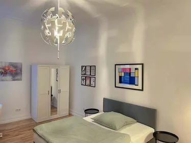 Private room at Münchener Str., 60329 Frankfurt am Main, Germany, image 5 of 13