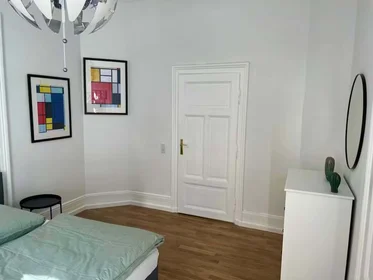 Private room at Münchener Str., 60329 Frankfurt am Main, Germany, image 4 of 11