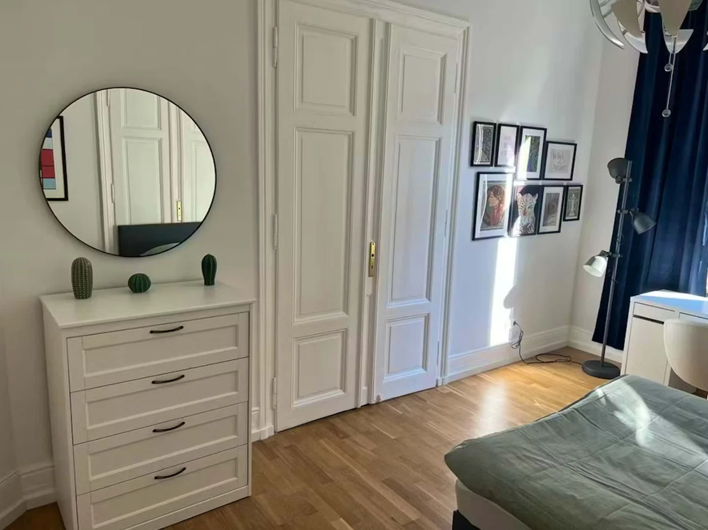 Cozy room for students available in 