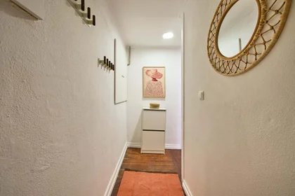 Quarto privado em R. de Santa Marta 21, 1150-291 Lisboa, Portogallo, imagem 27 de 42