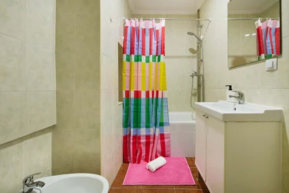Quarto privado em R. de Santa Marta 21, 1150-291 Lisboa, Portogallo, imagem 28 de 42