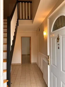 Quarto privado em Saint-denis, 93380, imagem 1 de 10