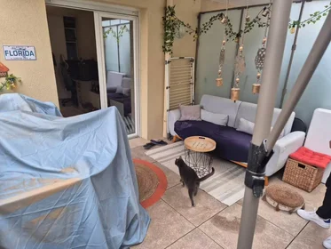 Quarto privado em Cannes, 06150, imagem 3 de 5
