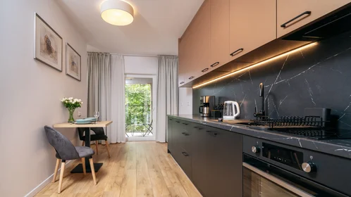 Entire apartment at Generała Antoniego Madalińskiego 13, image 1 of 10