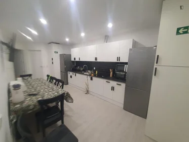 Privatzimmer in der Calçada de Carriche, bild 4 von 17