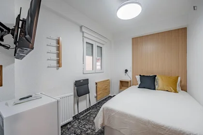Stanza privata in Calle de la Rioja, immagine 1 di 16
