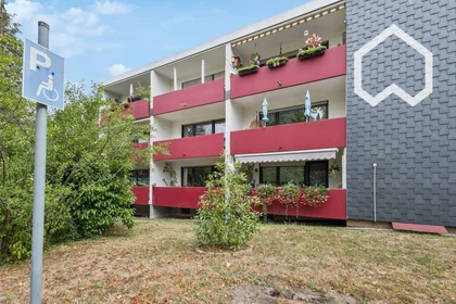 Całe miejsce Metzer Straße, obraz 1 10