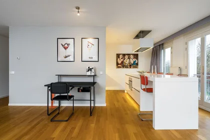 Chambre privée à Theodor-Heuss-Straße, image 12 de 19