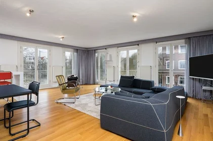 Chambre privée à Theodor-Heuss-Straße, image 13 de 19