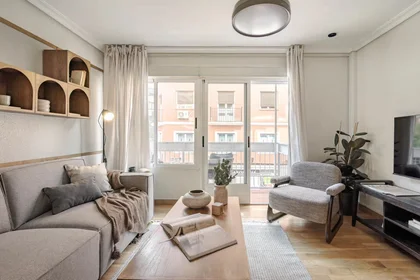 Entire apartment at Im Zollhafen, image 17 of 22