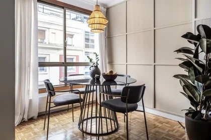 Entire apartment at Kolumbastraße, image 8 of 18