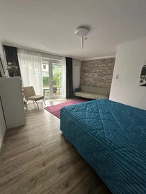 Entire apartment at Paul-Humburg-Straße, image 7 of 19