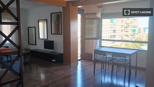 Apartamento inteiro em Carrer dels Carters, imagem 6 de 16