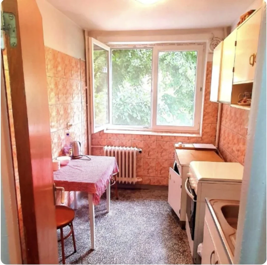 Bulevardul Uverturii 51-55