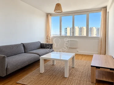 Entire apartment at Rue Louis Thévenet, image 1 of 10