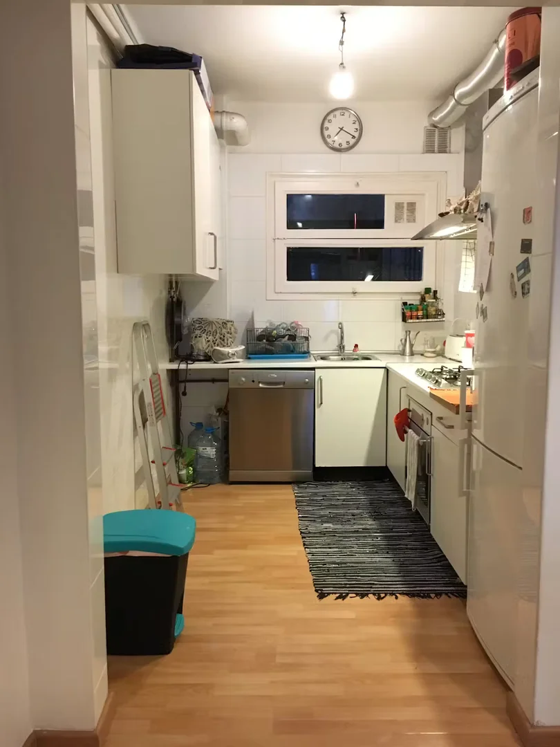 Cozy room for students available in 