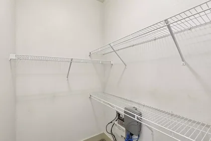 Quarto privado em Corinth Parkway, imagem 37 de 49