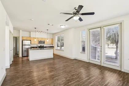 Quarto privado em Corinth Parkway, imagem 10 de 49