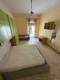 Stanza privata in Fondaco San Paolo, Decumani, immagine 2 di 10
