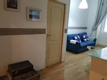 Quarto privado em Rua de São Nicolau, imagem 8 de 20