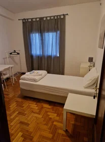 Quarto privado em Rua 9 de Julho, imagem 1 de 10