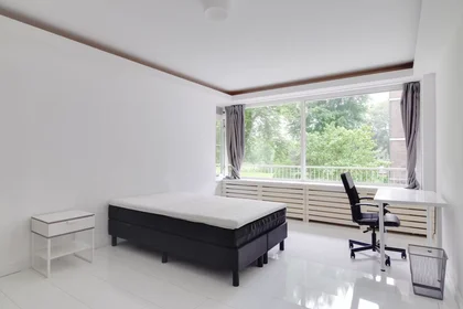 Privatzimmer in der Adriaan Dortsmanstraat, Prins Alexander, bild 2 von 10