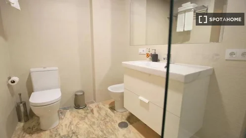 Apartamento inteiro em Pasaje Del Marqués de Esquivel, imagem 7 de 12