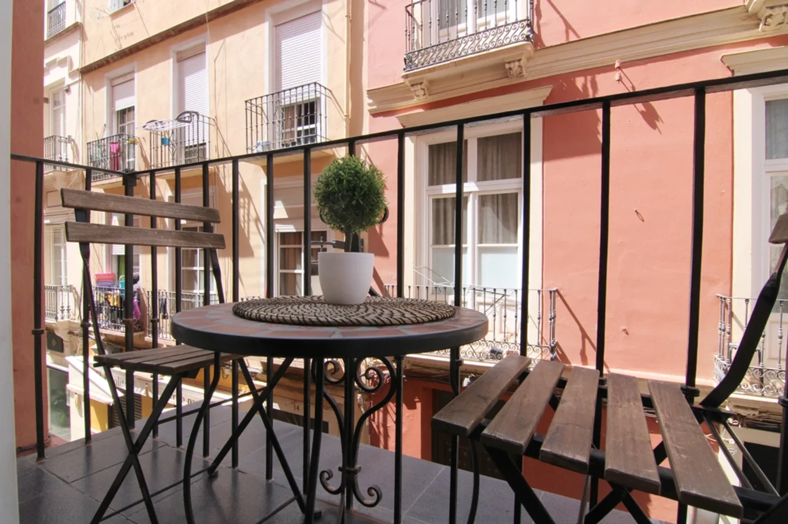 Calle Beatas 9