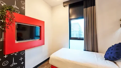Private room in residence at 609 Swanston St, Carlton VIC 3053, Australia, image 21 of 28