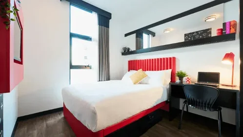 Private room in residence at 609 Swanston St, Carlton VIC 3053, Australia, image 25 of 28