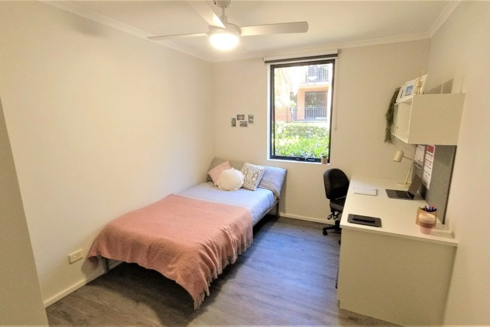 90 Carillon Avenue, Newtown NSW 2042, Sydney, Australia