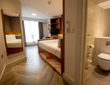 Monolocale in residence in 66 W Ham Ln, London E15 4PT, United Kingdom, immagine 20 di 21