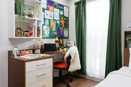Quarto privado em residência em 41 Holyrood Rd, Edinburgh EH8 8FF, United Kingdom, imagem 17 de 19