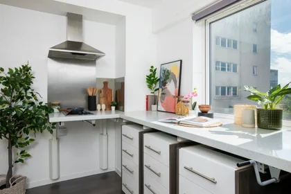 Quarto privado em residência em Pellett St, Cardiff CF10 4FD, United Kingdom, imagem 16 de 21