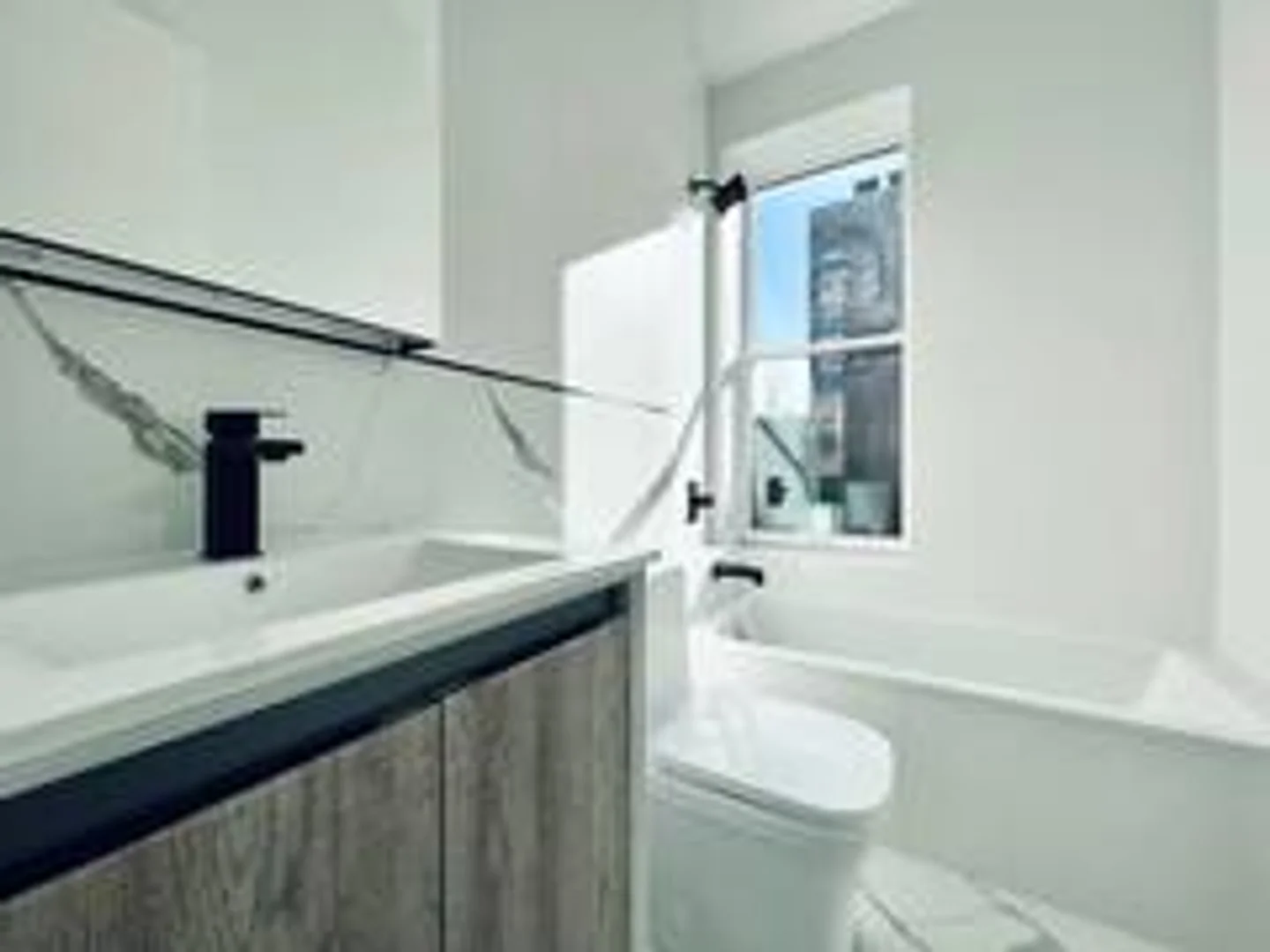 325 Putnam Ave, 2L, Brooklyn NY, 11216, 2L, Bedford-Stuyvesant, New York, NY, 11216 