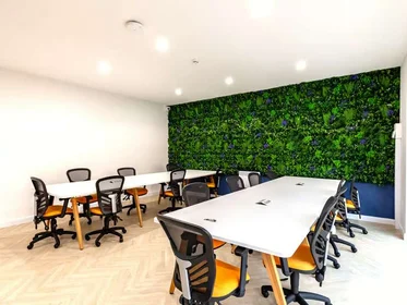 Quarto privado em residência em Meanwood Rd, Leeds LS7 2DZ, United Kingdom, imagem 10 de 25
