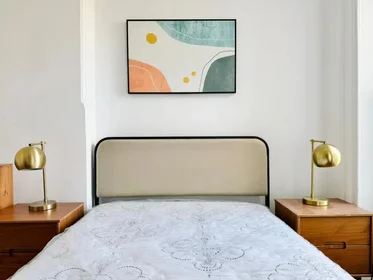 整套公寓 在住宅内 在 72 Van Buren Street,  3, Bedford-Stuyvesant, New York, NY, 11221, 9的图像4