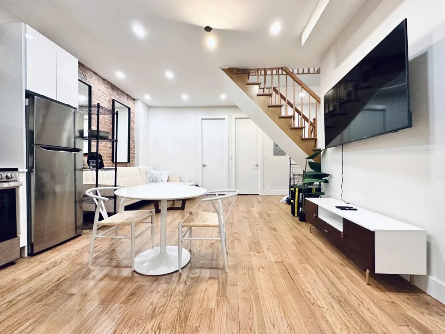 92 Pulaski Street,  4, Bedford-Stuyvesant, Brooklyn, NY, 11206