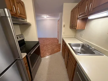 Logement entier en résidence à 1580, Massachusetts Ave., Unit 3E, Harvard Square, Cambridge, MA, 02138, image 11 de 24