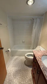 Logement entier en résidence à 1580, Massachusetts Ave., Unit 3E, Harvard Square, Cambridge, MA, 02138, image 8 de 24