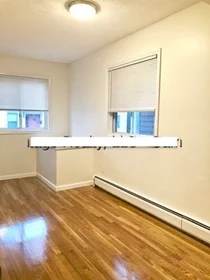 Logement entier en résidence à 73, 5th St., Unit 1, East Cambridge, Cambridge, MA, 02141, image 14 de 15