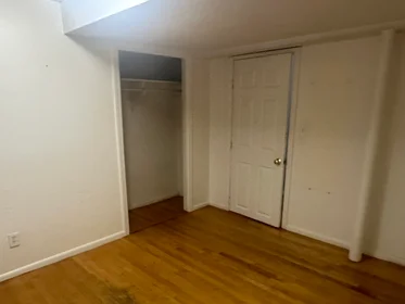Gesamte Unterkunft im Wohnheim in der 57, Brighton Ave., Unit B, Allston, Boston, MA, 02134, bild 7 von 17