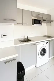 Entire apartment at Rue Fodéré, Le Port, image 7 of 9