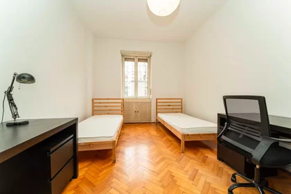 Private room at Via Paolo Sarpi, Saint Rita, image 2 of 10